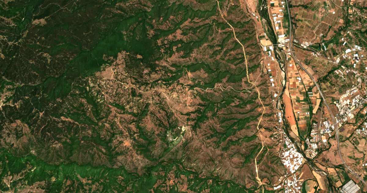Δορυφορικός χάρτης: Κραστιλτσι