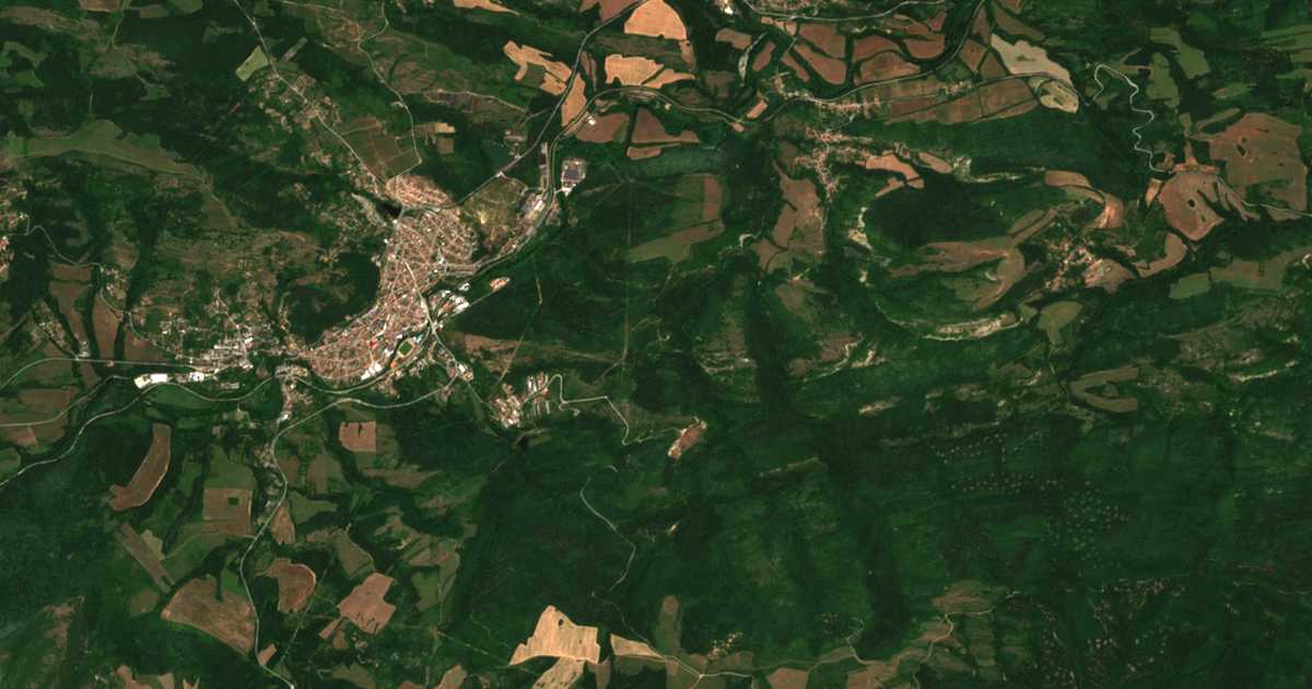 Δορυφορικός χάρτης: Γκαρνια