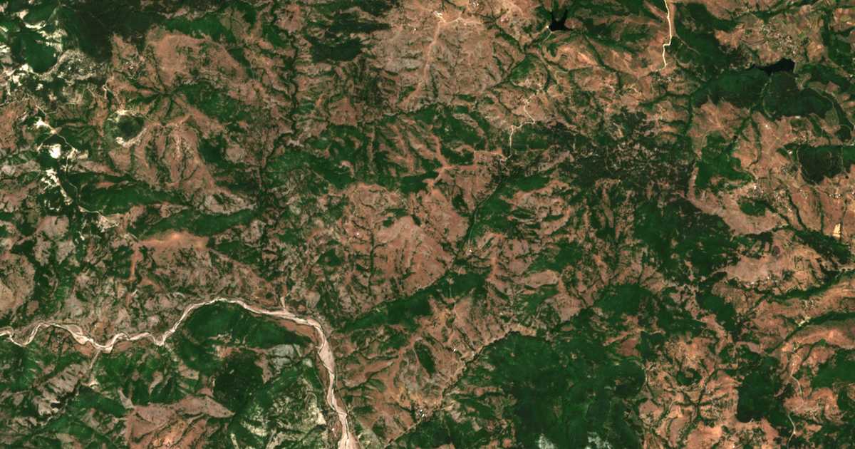 Δορυφορικός χάρτης: Ρουσαλινα