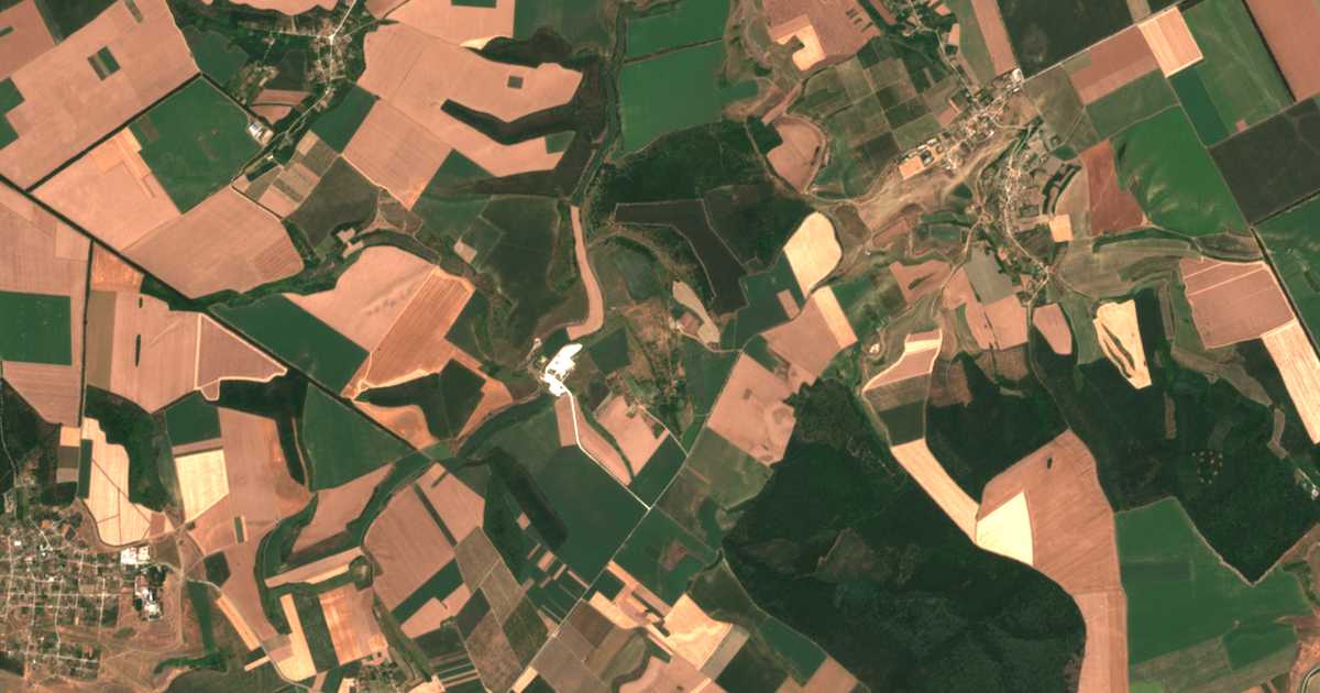 Δορυφορικός χάρτης: Γιαστρεμπνα