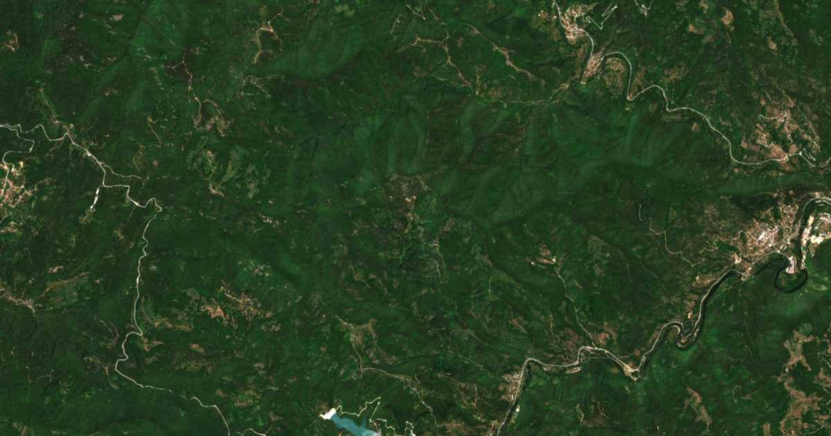 Δορυφορικός χάρτης: Νταμποβα