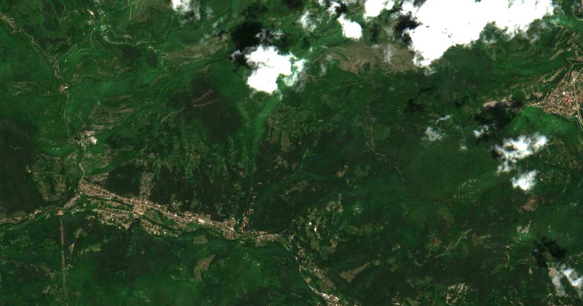 Δορυφορικός χάρτης: Ντομπαρτσιν