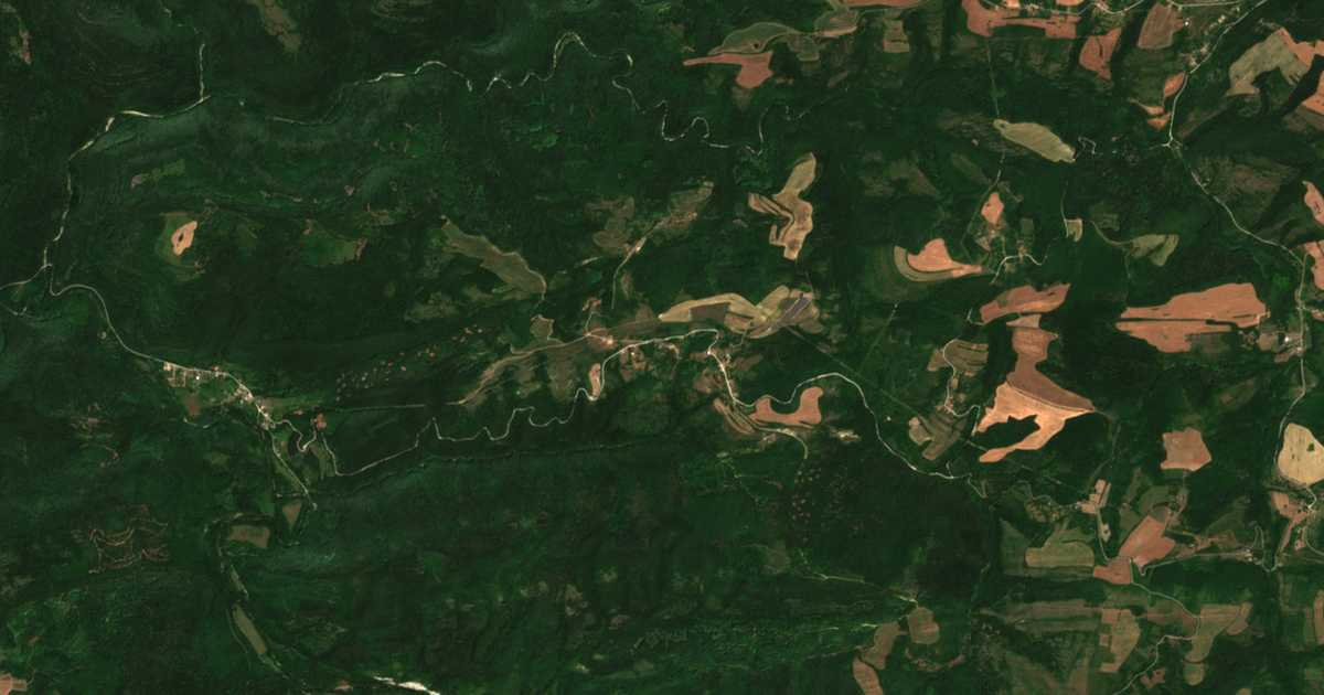 Δορυφορικός χάρτης: Ντλαζκα Πολιανα